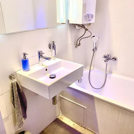 R3 Apartroom Homestay Katowice